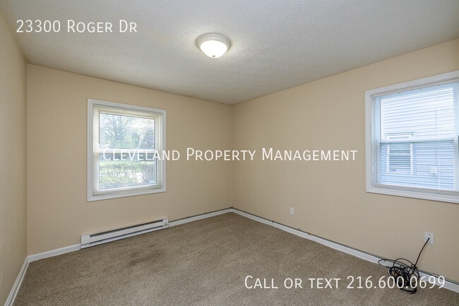 Building Photo - 23300 Roger Dr