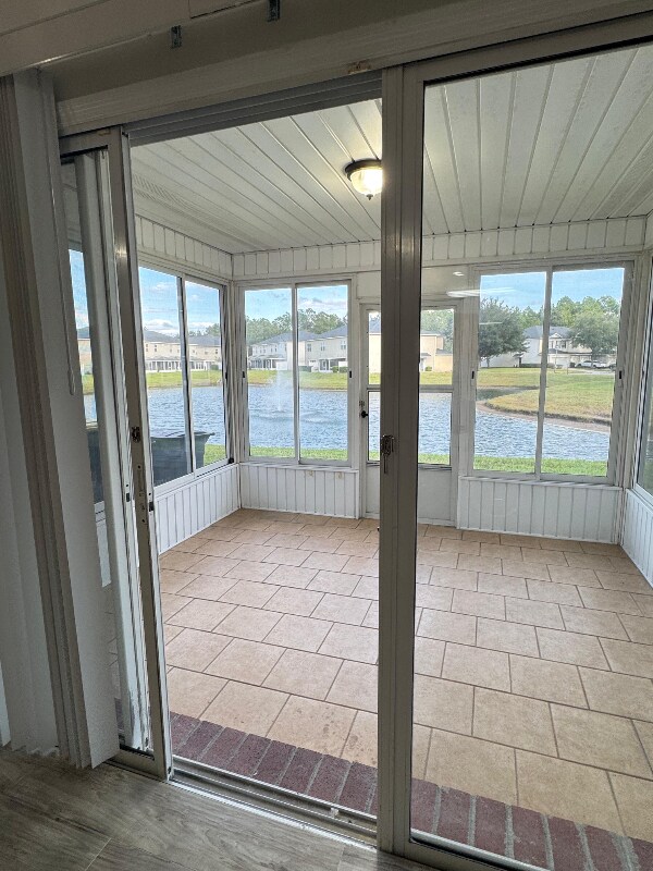 Building Photo - 9480 Grand Falls Dr