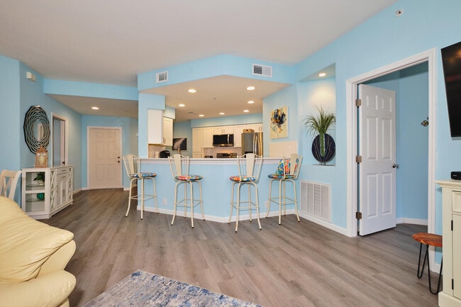 Building Photo - 9100 Southmont Cove