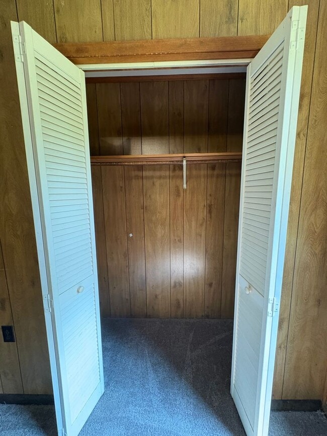 Building Photo - Spacious 3 bedroom/1.5 bath house in Mansfield, LA!