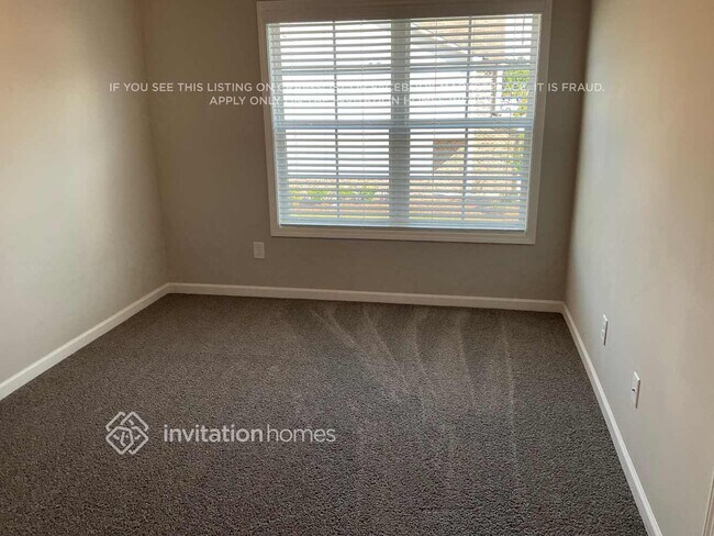 Building Photo - 841 Alder Grv Trce