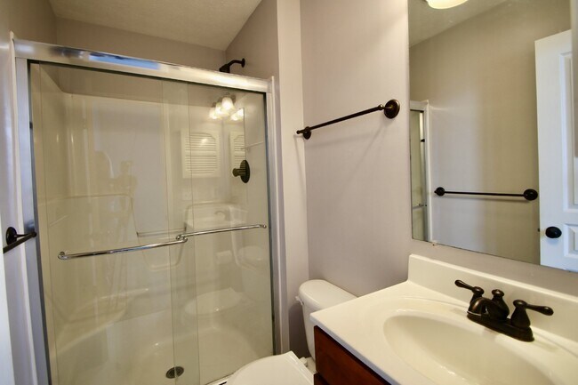 Building Photo - 1272 Frost Pl