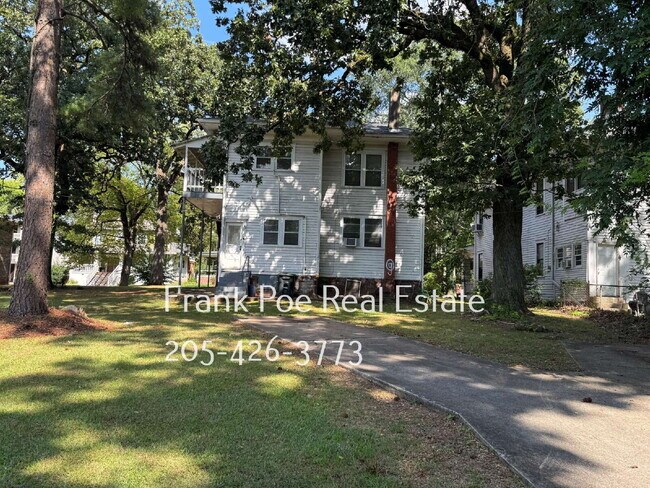Building Photo - Charming 2 story Duplex Apartment in Birmingham