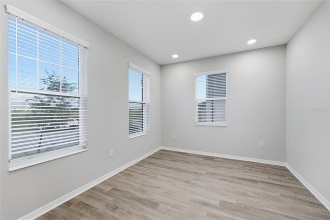 Building Photo - 12172 Plumpton Dr