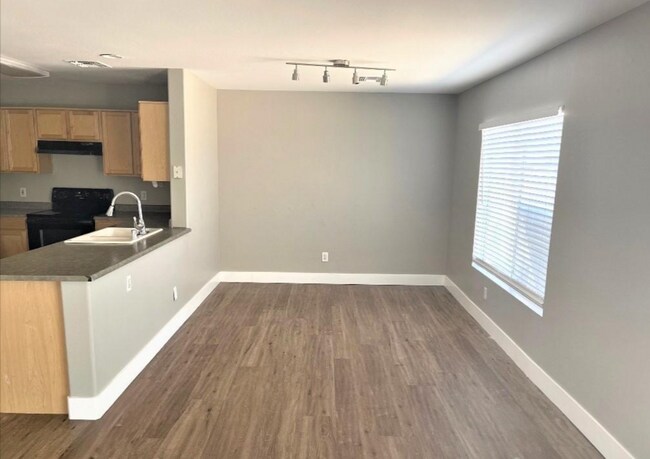 Building Photo - Charming El Mirage Rental – 3 Bedrooms, 2....