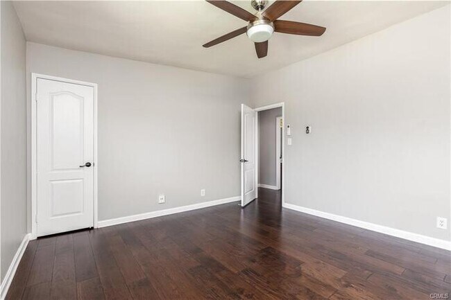 Building Photo - 1828 Rosebrook Ln