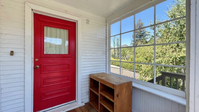 Building Photo - Charming Railroad District 2-Bedroom with Large Deck and 1-Car Garage