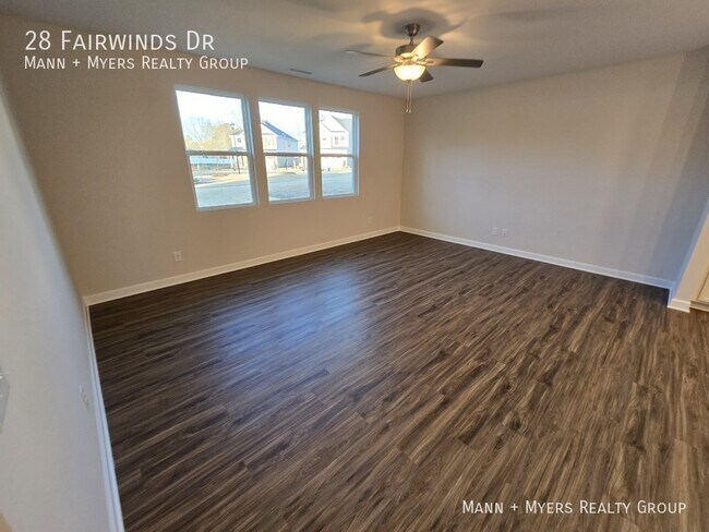 Building Photo - 28 Fairwinds Dr