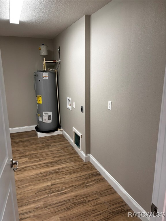 Building Photo - 2418 CR 451