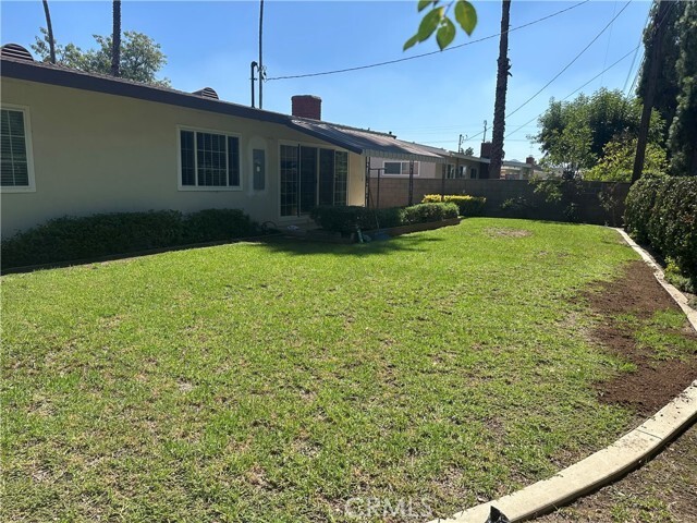 Building Photo - 4841 N Darfield Ave