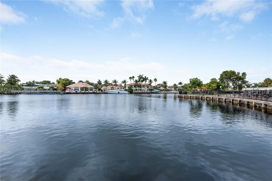 Building Photo - 601 Three Islands Blvd