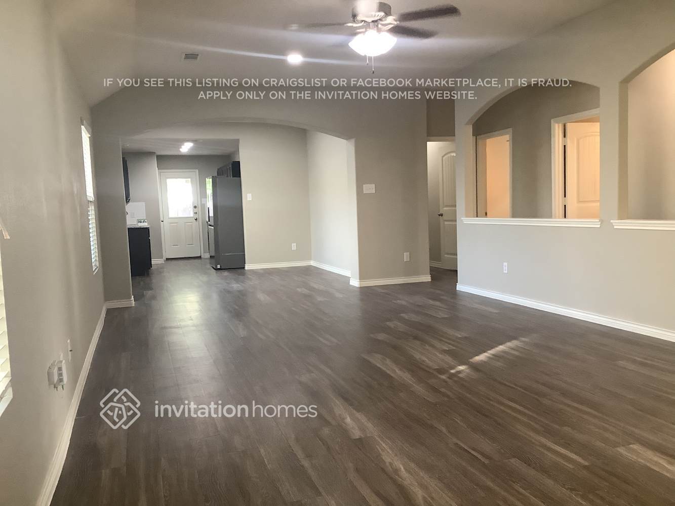 Building Photo - 151 E Kirnwood Dr