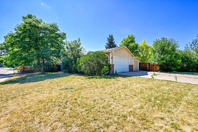 Building Photo - $3,100 - 3 Bed, 2.5 Bath Home in Littleton...