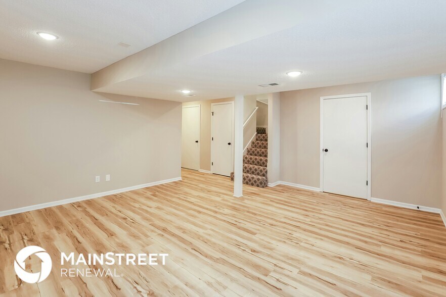 Building Photo - 8702 Linda Ln