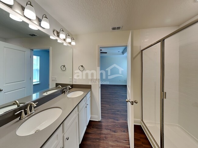 Building Photo - 2829 Ponds Trl