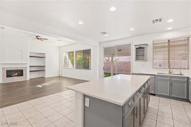 Building Photo - 9325 Dorrell Ln