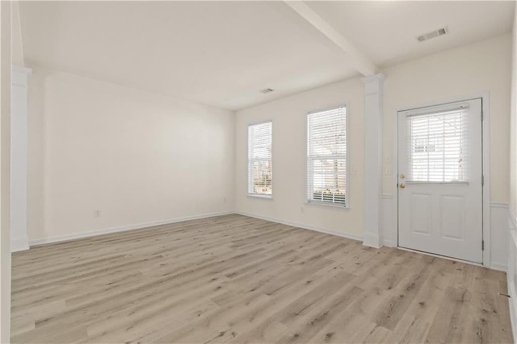 Building Photo - 915 Wendlebury Ct