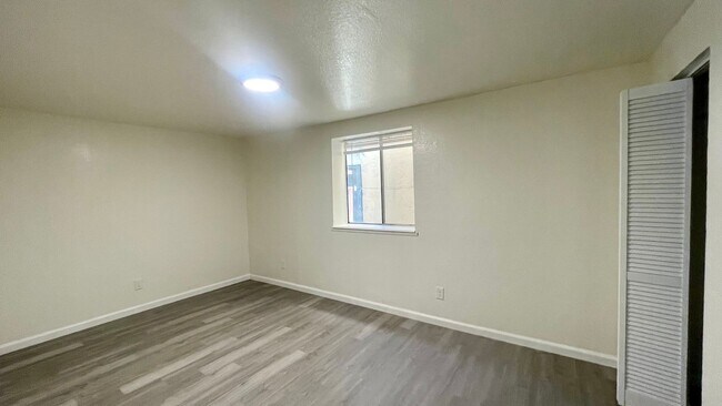 Building Photo - 2343-2343 Market St