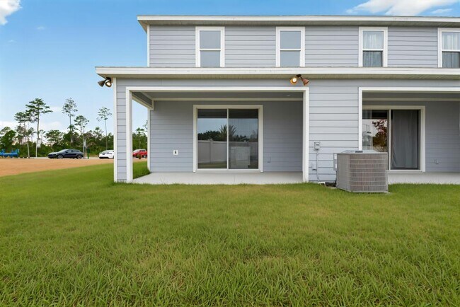 Building Photo - 20 Sabal Ct