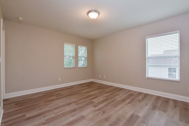 Building Photo - 1129 Aqua Ln