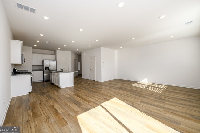 Building Photo - 2559 Adventure Way