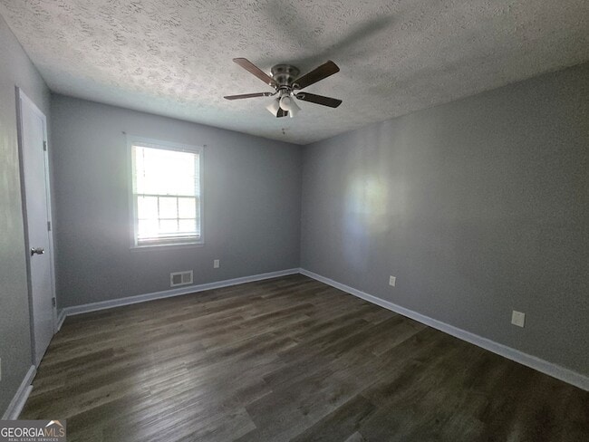 Building Photo - 6577 Ardmoor Dr