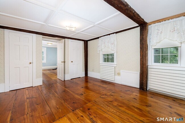 Building Photo - 73 Westledge Rd