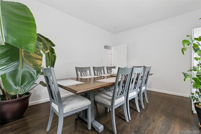 Building Photo - 138 North Rd