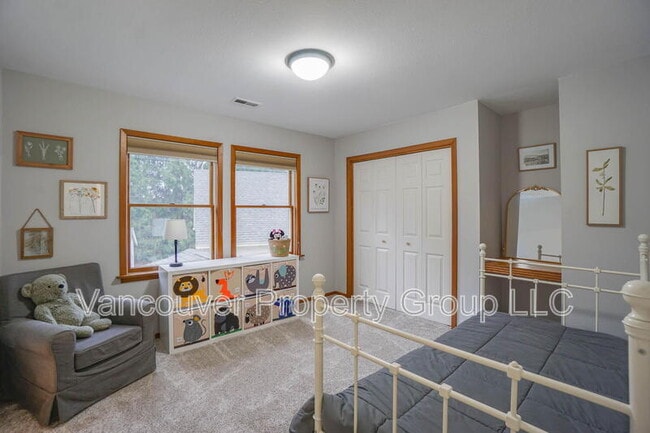 Building Photo - 745 S 21st Pl