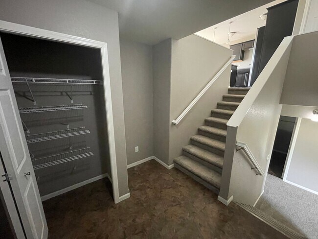 Building Photo - Cute Home in a Great Neighborhood!