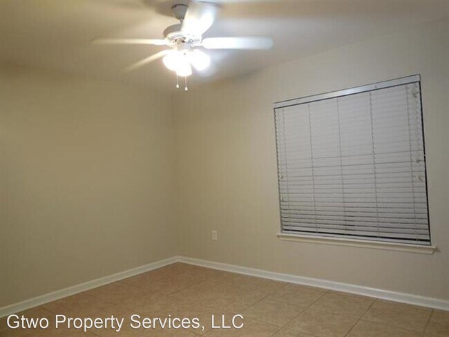 Building Photo - 2 br, 2 bath House - 741 White Drive Unit  32