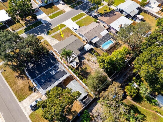 Building Photo - 1513 56th Ave N