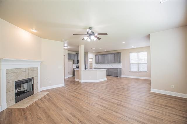 Building Photo - 728 Chatsworth Dr