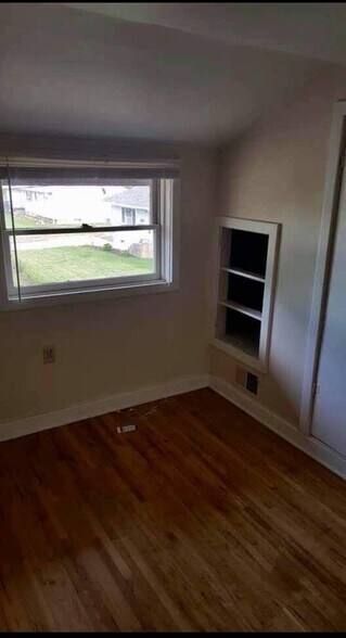 Building Photo - 531 Linden Ave