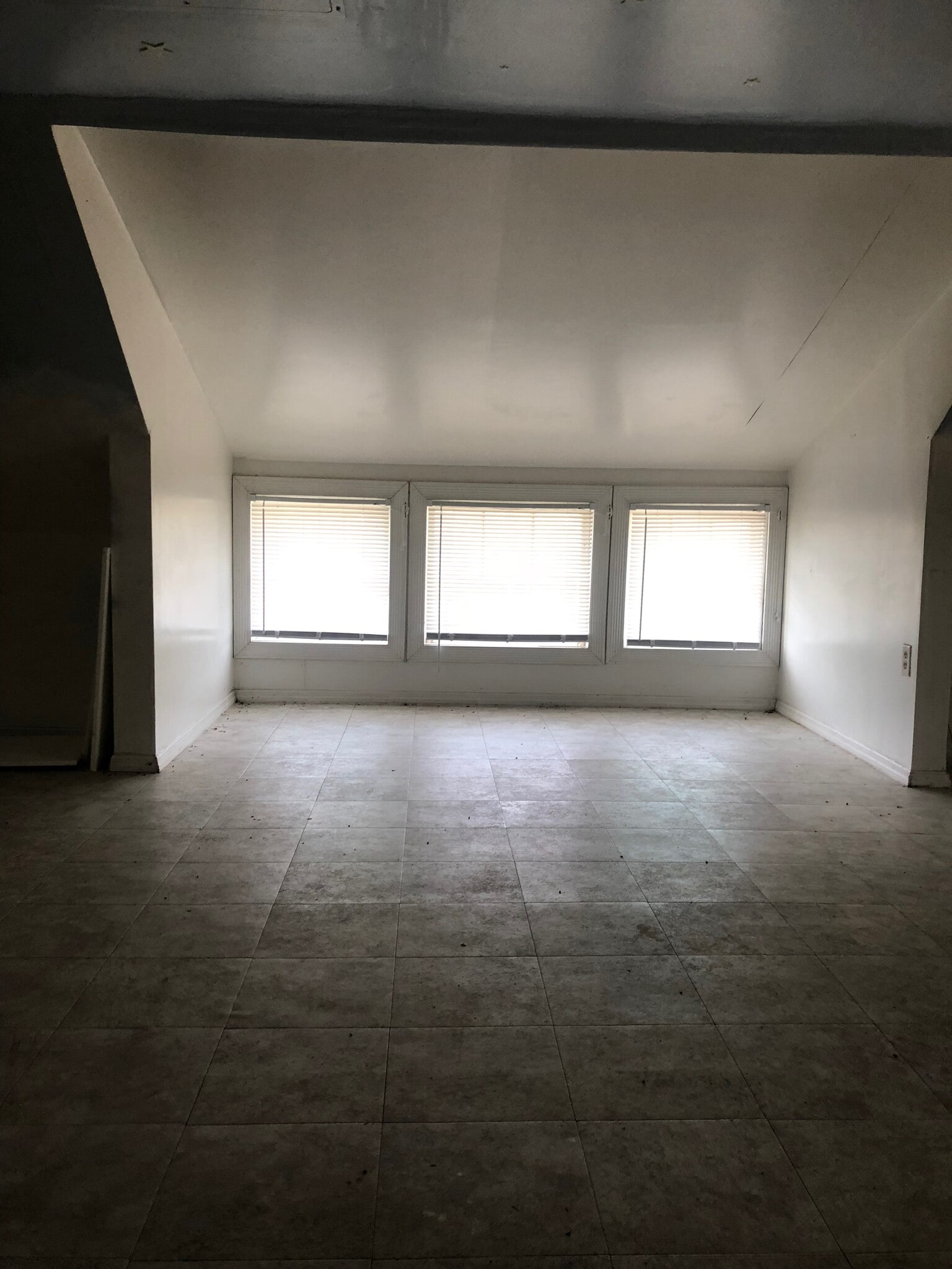 Finished attic - 1815 W Bradley Ave