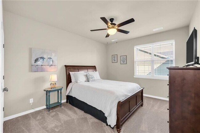 Building Photo - 442 SW Glover St