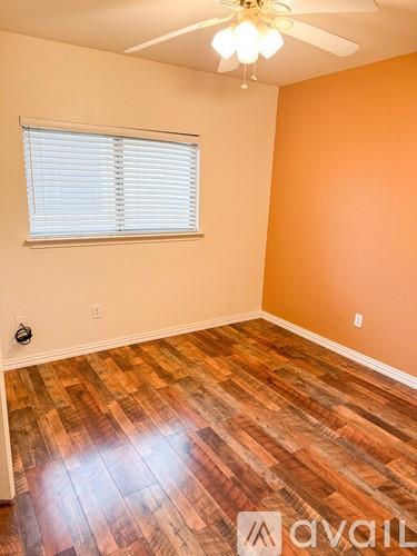 Building Photo - 1613 Apollo Cir