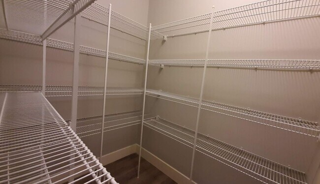 Building Photo - Magnificent Gig Harbor 4 Bed Home For Rent