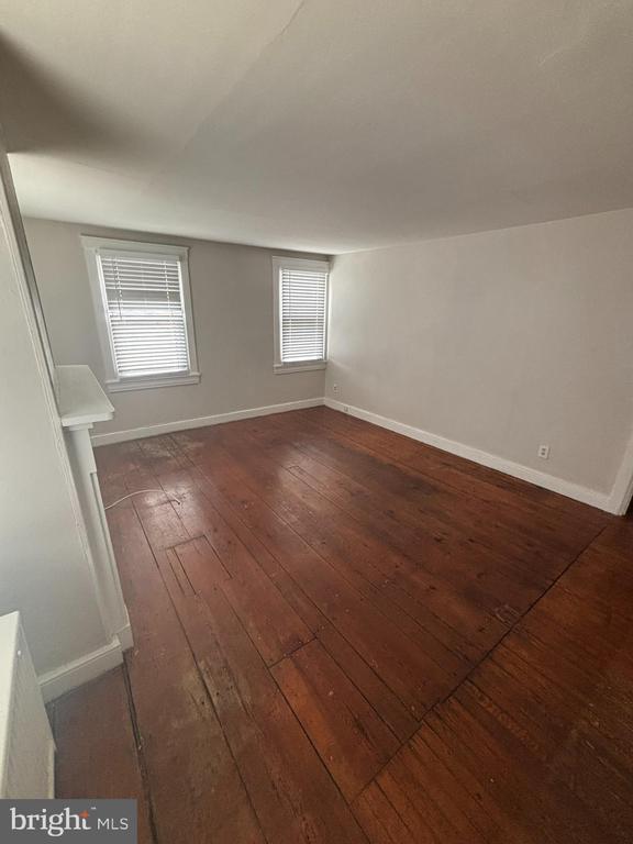 Building Photo - 74 S Main St