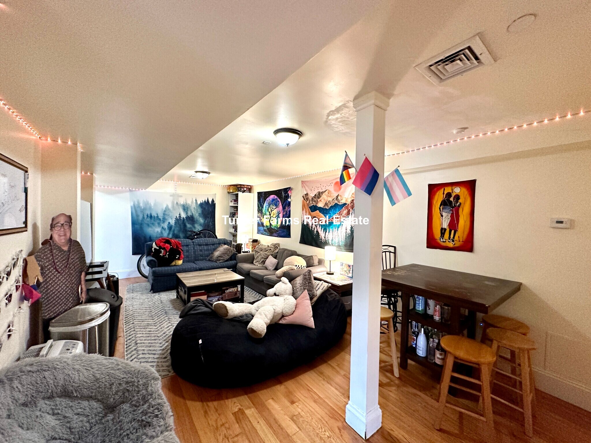 Building Photo - 107 Fisher Ave