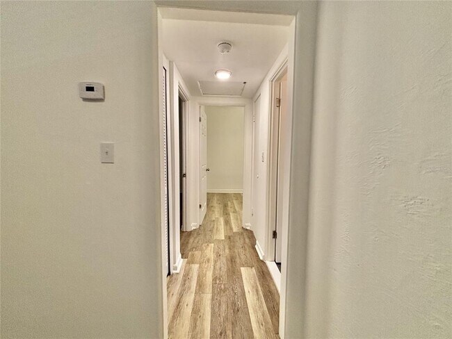 Building Photo - 819 W Portage St