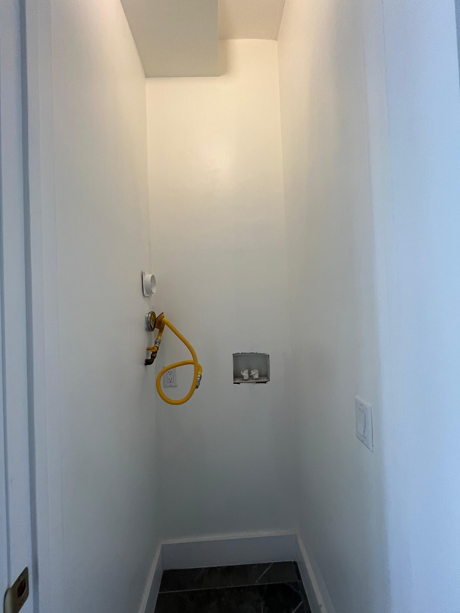 Building Photo - 51 Grace St