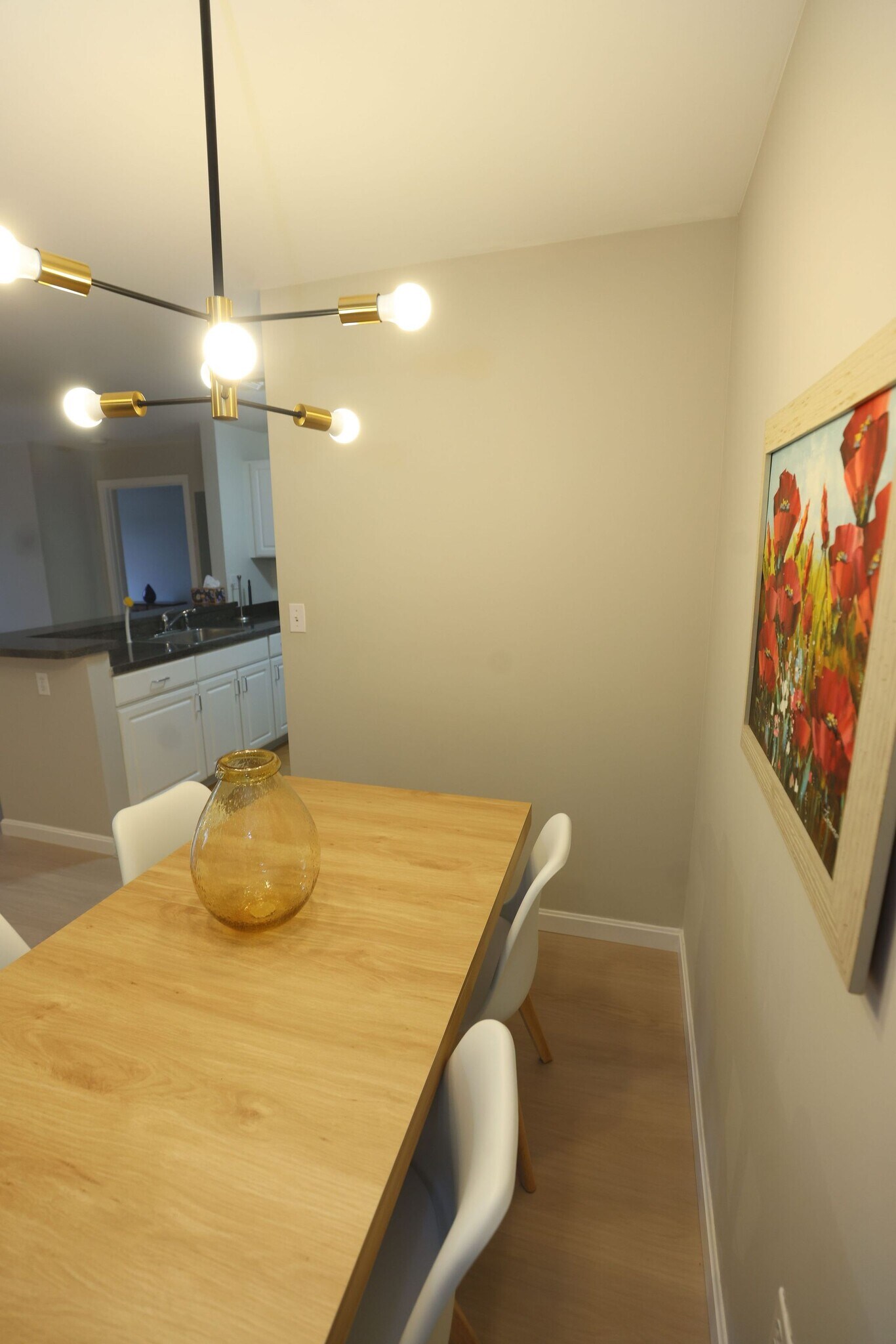 Building Photo - 30 Franklin St