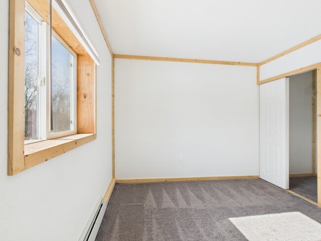 Building Photo - 2881 Elvira Ave