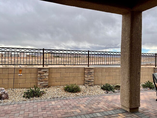 Building Photo - Fully Furnished Designer Home in Guard-Gated Rhodes Ranch – Short-Term Luxury Rental