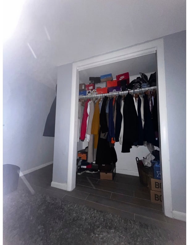 Building Photo - 689 E Falmouth Hwy