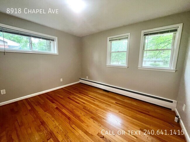 Building Photo - 8918 Chapel Ave