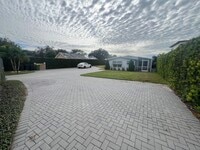 Building Photo - 7210 Seminole Dr