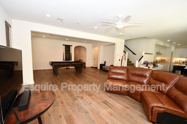 Building Photo - 505 Elm Cottage Ct