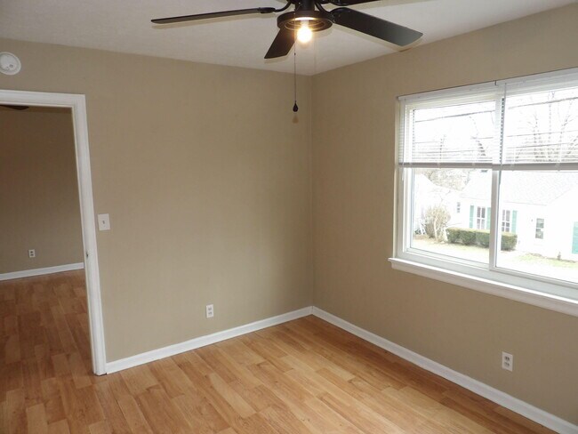 Building Photo - 720 Woodland Ave